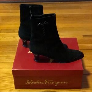 VINTAGE SALVATORE FERRAGAMO ANKLE BOOTS